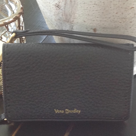 Vera Bradley Handbags - Vera Bradley nwot rfid smartphone wristlet